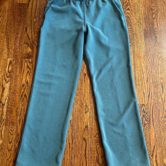Lululemon Softstreme High-Rise Pant Size 8 Regular Length in Crater Blue - Picture 1 of 7